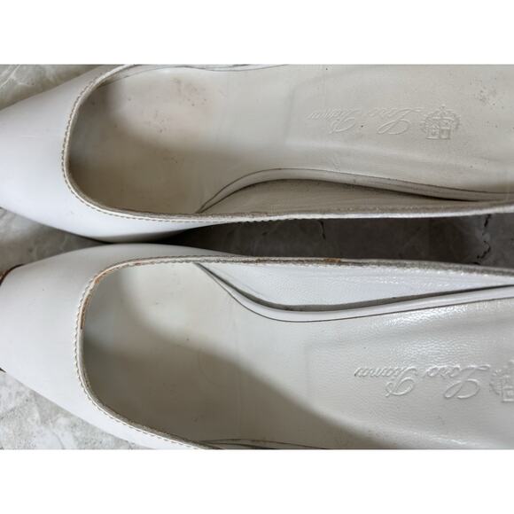 Loro Piana Vintage Quiet Luxury Kitten Heels 37 White Tan Leather Made In Italy - Picture 6 of 11
